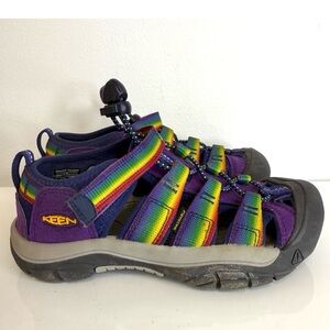 Keen Newport H2 Purple Rainbow Multi Closed Toe Sandal
Girl’s Size 1 Practical
